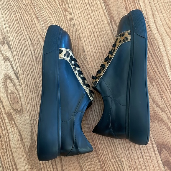 Leopard Round Toe Chunky Sneakers - Picture 9 of 14